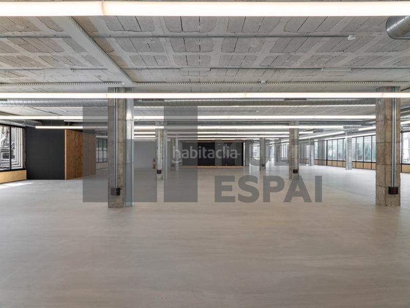 Foto a9ef3bb9-db9d-4944-aebc-352aa41973f7. Location bureau avec chauffage dans Sant Ramon - Maternitat Barcelona