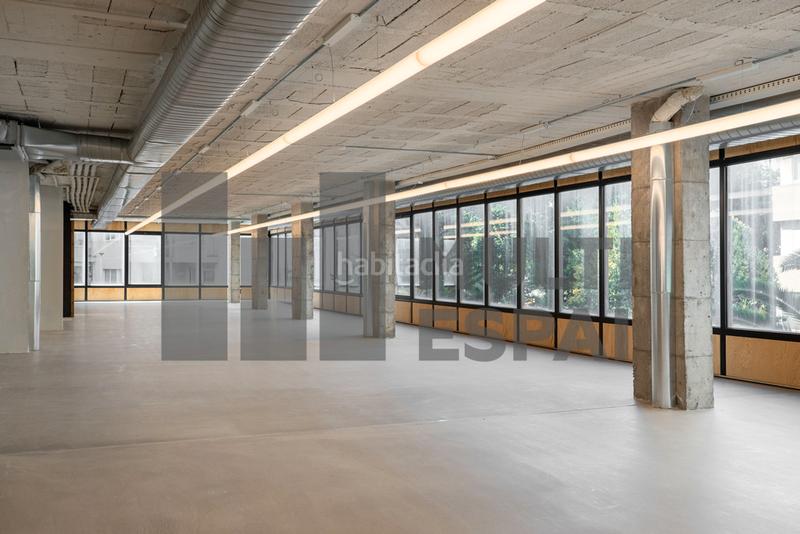 Foto b0a6821b-696f-4525-abc0-b4fade751635. Rent office space with heating in Sant Ramon - Maternitat Barcelona
