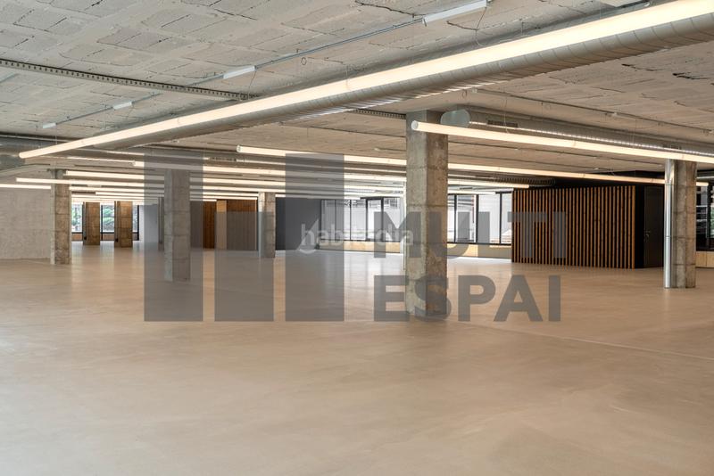 Foto dfe4dc01-af8f-42d3-9e51-12c9d2a10d4c. Rent office space with heating in Sant Ramon - Maternitat Barcelona