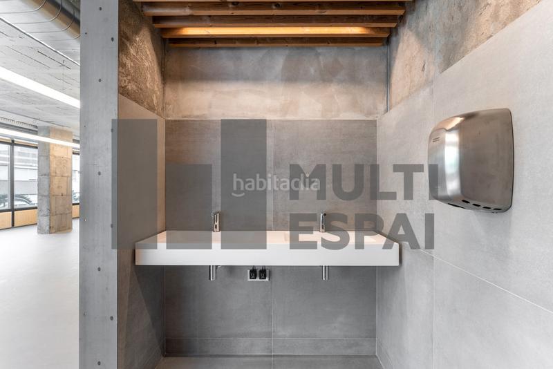 Foto 87ae55ea-07e4-4e56-a2ea-b03dd2b4d2b1. Alquiler oficina en Sant Ramon - Maternitat Barcelona