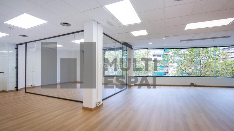 Foto 6dda3401-c109-4f93-996f-cff6aed7eb2b. Rent office space with heating in Barri de les Corts Barcelona