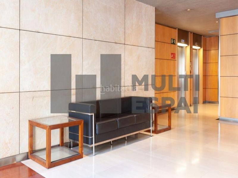 Foto 79cd8706-57b1-40ab-9f42-66261f7763d2. Alquiler oficina en Dreta de l´Eixample Barcelona