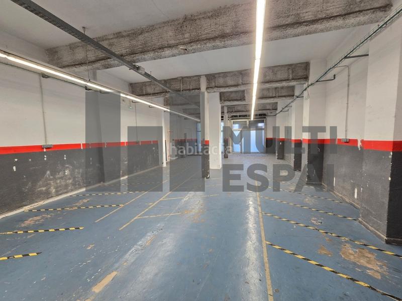 Foto f1a96043-6799-44f4-bbbc-b545a5eb7471. Alquiler local comercial en Fort Pienc Barcelona