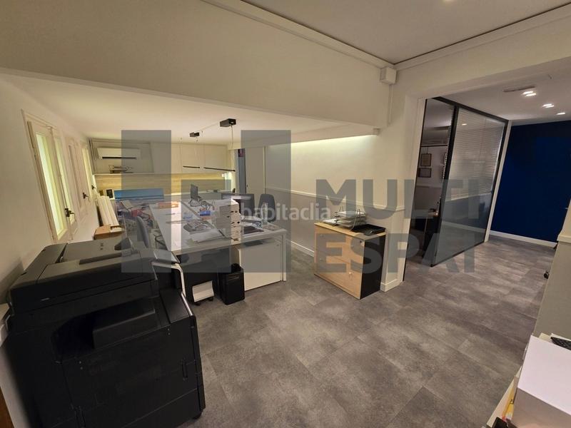 Foto c0c83547-8bd5-4d3e-8708-d897b25c80bf. Alquiler local comercial en Dreta de l´Eixample Barcelona