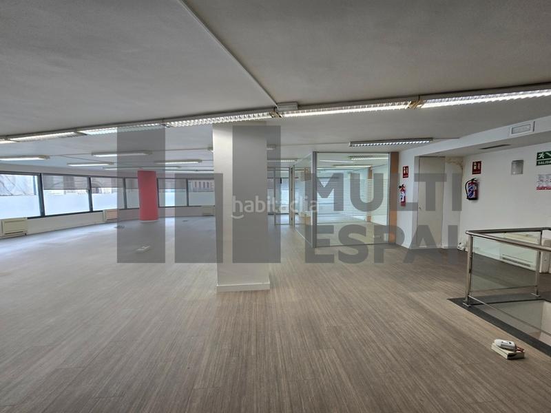 Foto 9a829851-dac9-42a5-bb61-59a468d02abe. Alquiler local comercial en Dreta de l´Eixample Barcelona