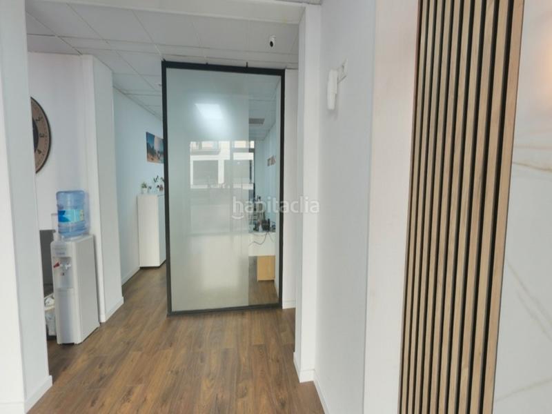 Foto a0a96bb0-ff2f-448d-9460-5d04247f4412. Local comercial en Raval Barcelona