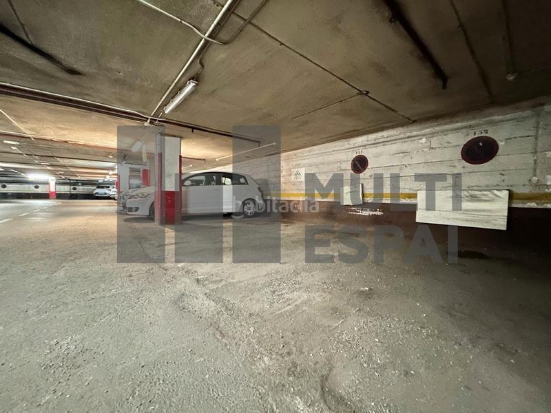 Foto 0c277637-9a51-41cf-8dee-ffb3aaf69780. Car parking in Dreta de l´Eixample Barcelona