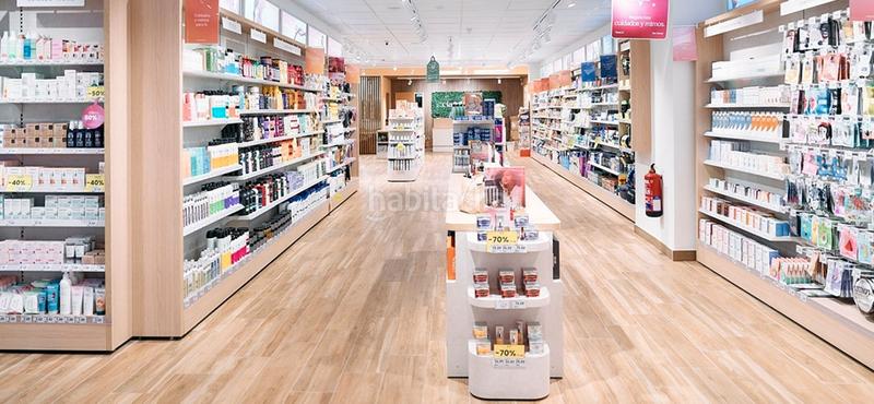 Foto 24dc85ed-90c7-4789-9027-a49b09993a2b. Local comercial amb calefacció a Canaletes - Turonet Cerdanyola del Vallès