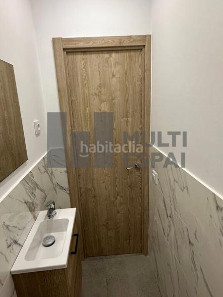 Foto b9cebf0f-e08e-41bb-85a8-e0f3af355d57. Locale commerciale in Sant Gervasi - Galvany Barcelona