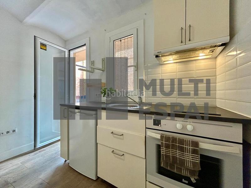 Foto 63f960bd-b101-42b1-909f-37734615d151. Piso en Raval Barcelona