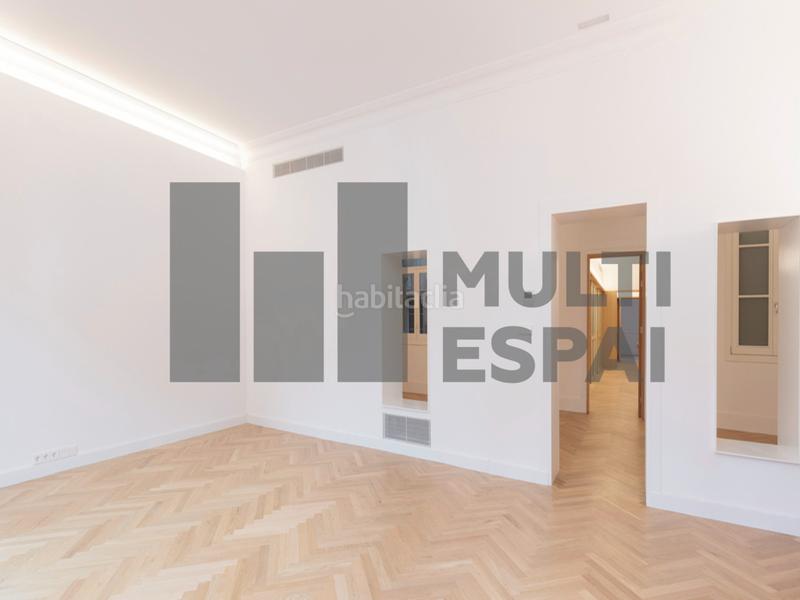 Foto a9dec0f8-98d0-42bf-ae27-fbac8f8aeff0. Location bureau dans Dreta de l´Eixample Barcelona