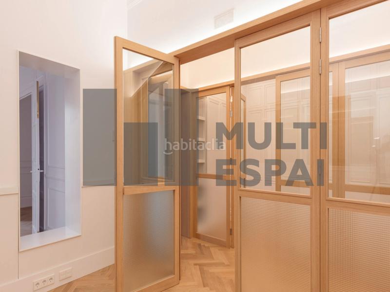 Foto 0d93ce9e-50c5-433b-bcce-e33b9264ef64. Miete büro in Dreta de l´Eixample Barcelona