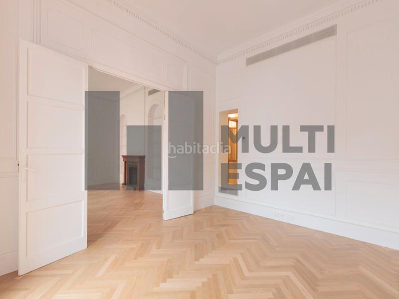 Foto b5ce8058-85fd-4e61-a093-85eb7f6581c3. Miete büro in Dreta de l´Eixample Barcelona