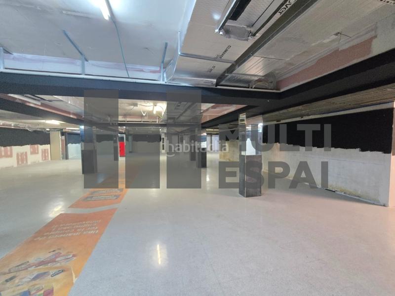 Foto 2eae496f-98a0-4ad7-bc81-d8d37ab60865. Local comercial en El Camp de l´Arpa del Clot Barcelona