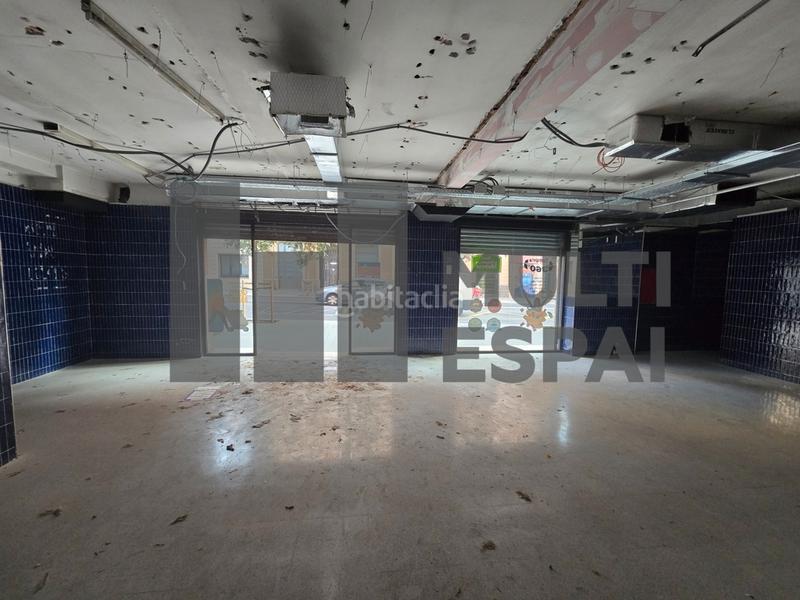 Foto 3b779332-108c-4bde-a071-f2ffebb604d7. Local comercial en El Camp de l´Arpa del Clot Barcelona