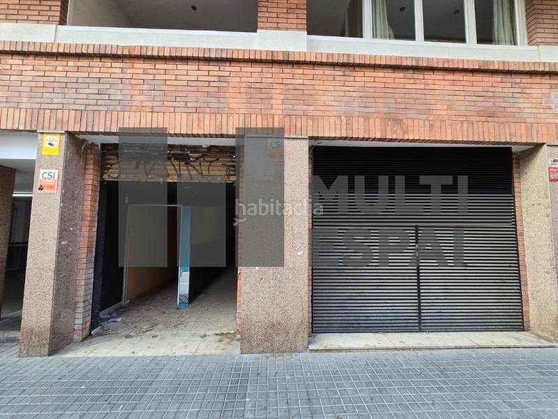 Foto 72194bf9-f501-4d0f-bf3b-173242703d7b. Local comercial en El Camp de l´Arpa del Clot Barcelona