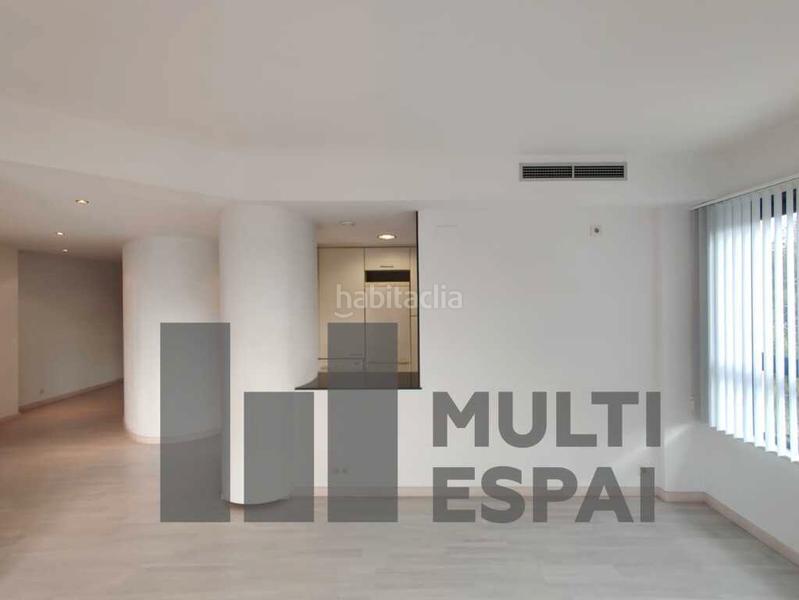 Foto 214a0c44-bd02-4f6e-9525-5044f1f8756c. Location appartement avec chauffage piscine dans Diagonal Mar i el Front Marítim del Poblenou Barcelona