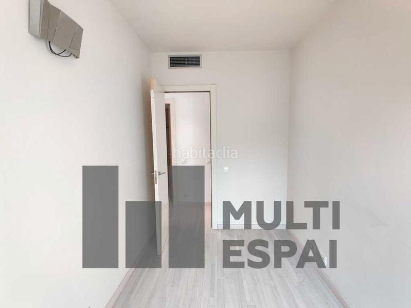 Foto 43b683f9-d8bb-41fe-bc7a-e870d65ce1d1. Location appartement avec chauffage piscine dans Diagonal Mar i el Front Marítim del Poblenou Barcelona