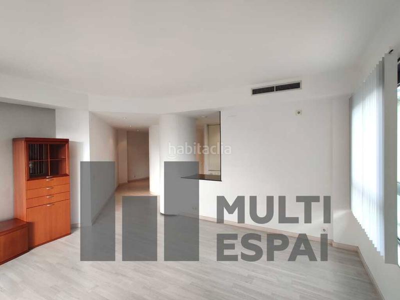 Foto d5e3634a-f097-4264-95f9-fca3ef711ab8. Location appartement avec chauffage piscine dans Diagonal Mar i el Front Marítim del Poblenou Barcelona