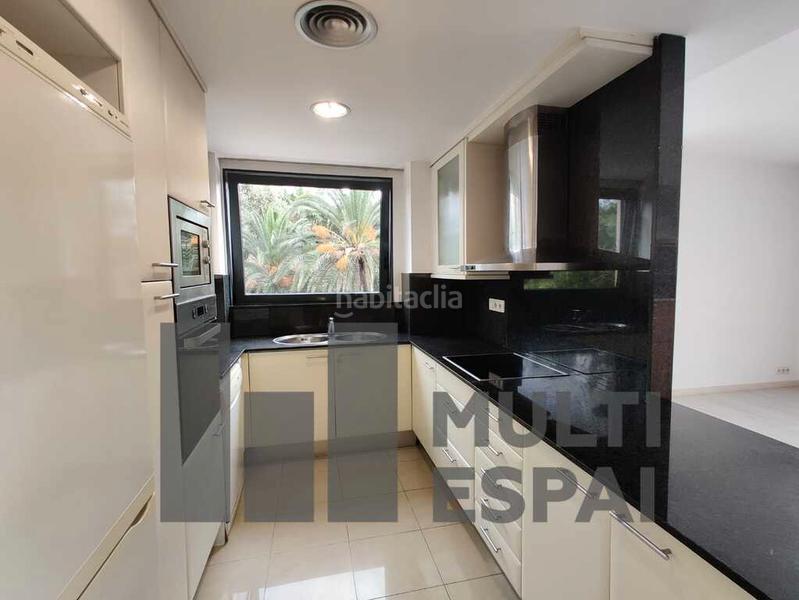 Foto ea8d00e9-4f98-44fe-902d-d2060a904d62. Location appartement avec chauffage piscine dans Diagonal Mar i el Front Marítim del Poblenou Barcelona