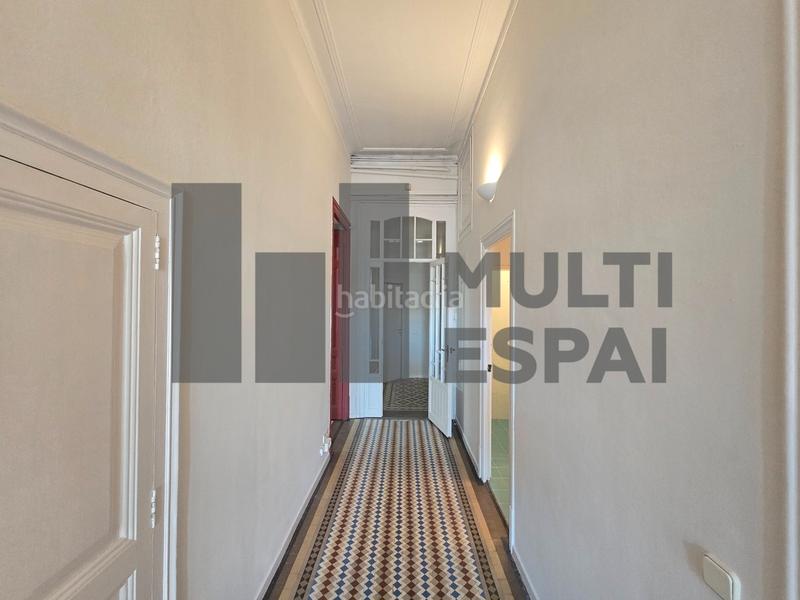 Foto ae5de338-96a0-4e96-837b-de7f09f4f74e. Miete büro mit heizung in Dreta de l´Eixample Barcelona