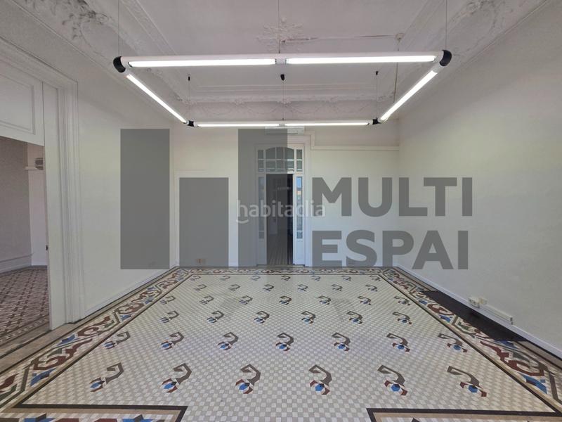 Foto d12f376a-939e-44b2-8a05-2c8526db7b0d. Rent office space with heating in Dreta de l´Eixample Barcelona