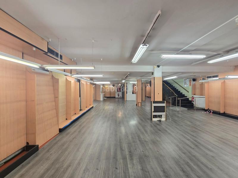 Foto 8f5c80e8-2cd2-4632-aabf-d80d96418691. Alquiler local comercial en L´Antiga Esquerra de l´Eixample Barcelona