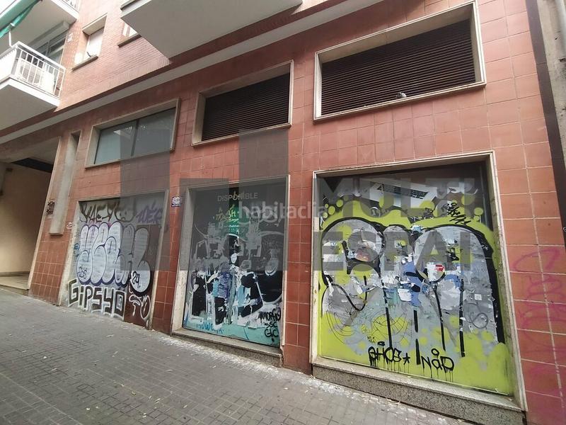 Foto 3e919867-a67c-4c57-a85e-872f62bc96d2. Locale commerciale in El Camp de l´Arpa del Clot Barcelona