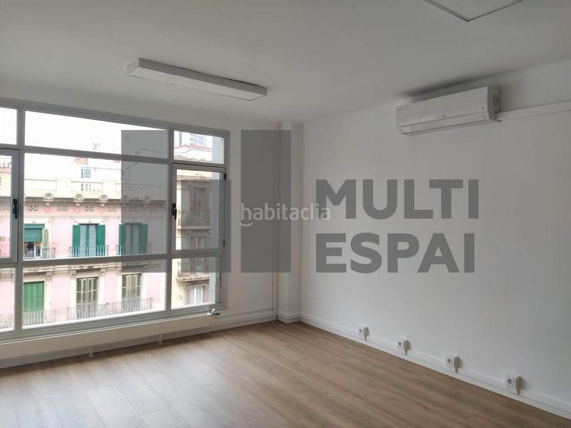 Foto 3bfb6fa6-271f-45d1-b026-2bb907b88bfa. Location bureau avec chauffage dans L´Antiga Esquerra de l´Eixample Barcelona