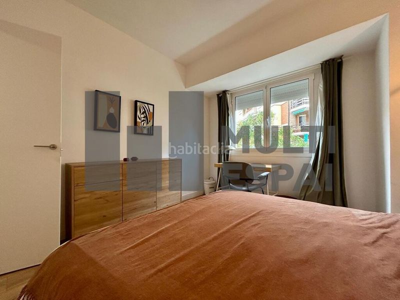 Foto b7591b2e-384a-47a3-a869-0f6b644ebbd2. Etagenwohnung in Baix Guinardó Barcelona
