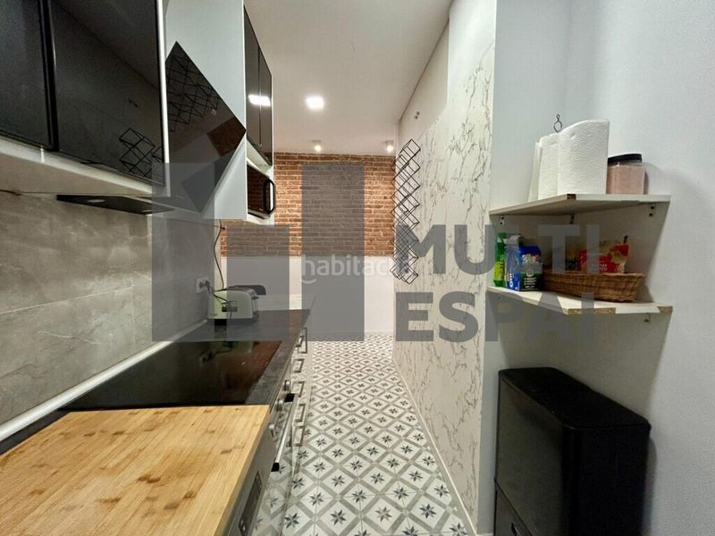 Foto c91e3372-6038-4dc5-b091-c27d11665965. Etagenwohnung in Baix Guinardó Barcelona