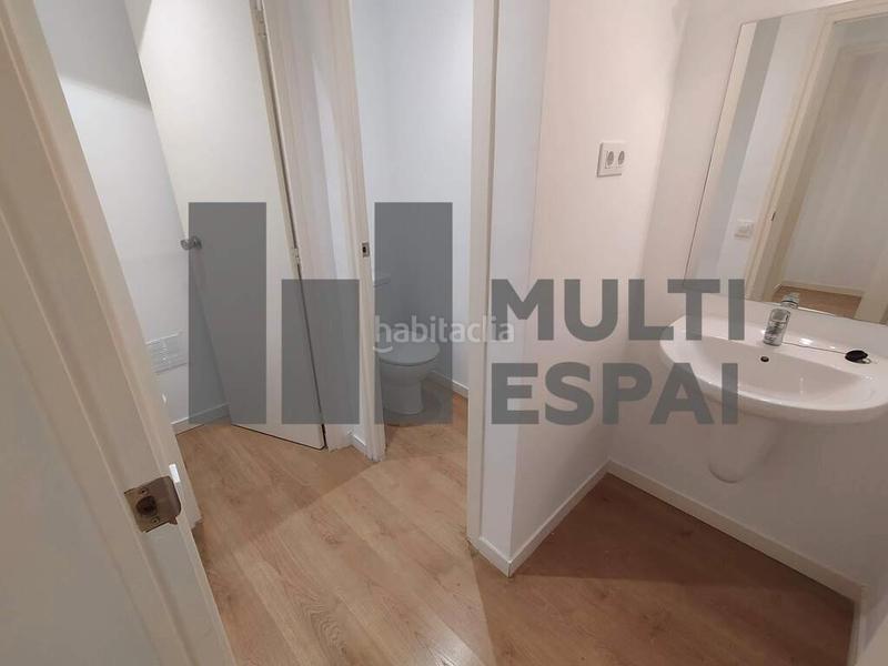 Foto cdb900c6-8cc9-4807-83c3-88191fdc5a51. Affitto locale commerciale con riscaldamento in La Nova Esquerra de l´Eixample Barcelona