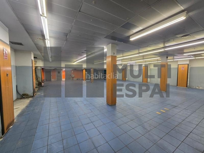 Foto 614ad970-4f45-4425-9f93-ae23ab654097. Alquiler local comercial en L´Antiga Esquerra de l´Eixample Barcelona