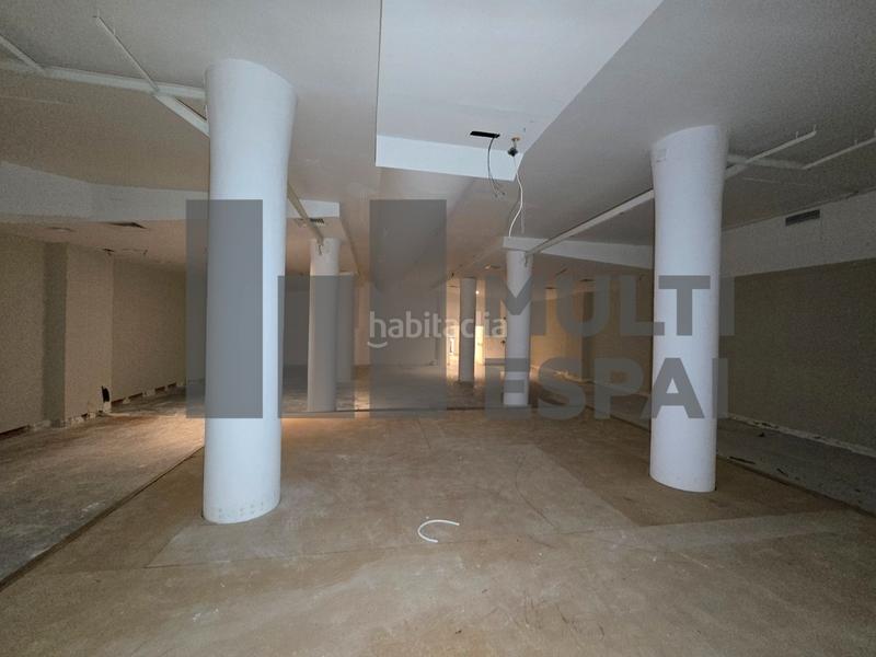 Foto b01fd9f9-5286-45b2-8a26-fe437b26ca98. Miete geschäftsraum in carrer de bailèn 22 in Dreta de l´Eixample Barcelona