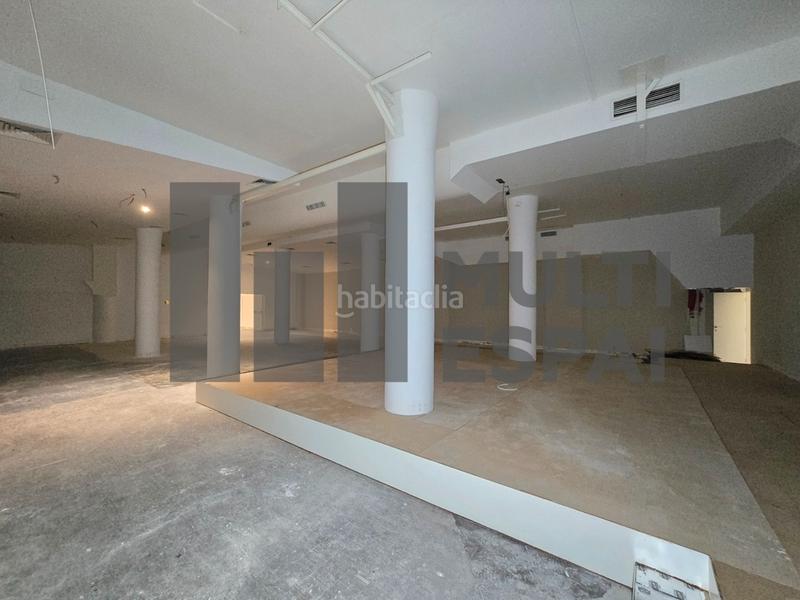 Foto 2b1f25d6-9ff2-4b1d-bbb4-5c961404df01. Lloguer local comercial a carrer de bailèn 22 a Dreta de l´Eixample Barcelona