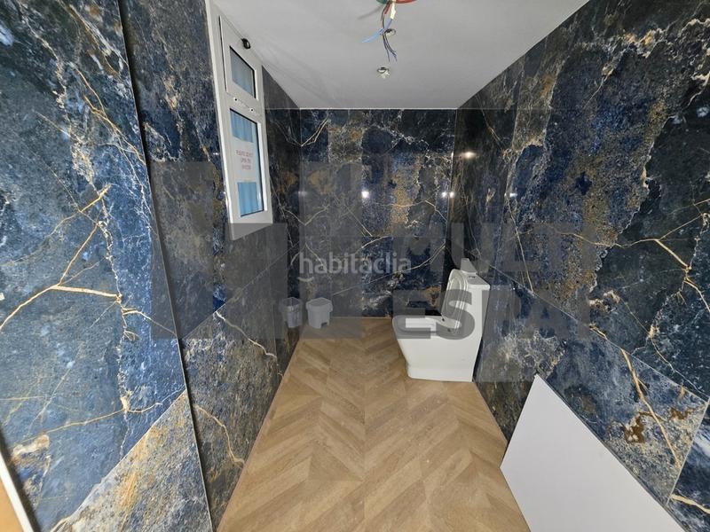 Foto 4c911907-1c1e-48c4-af07-d83633f205c4. Lloguer local comercial a carrer de bailèn 22 a Dreta de l´Eixample Barcelona