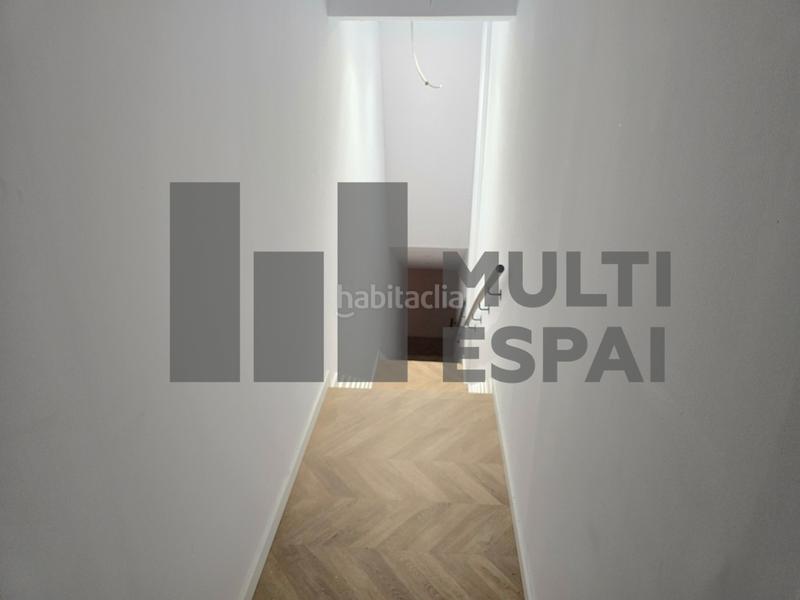 Foto 7f5e3aa8-27b9-4efa-a9fd-188b2d8fa050. Lloguer local comercial a carrer de bailèn 22 a Dreta de l´Eixample Barcelona