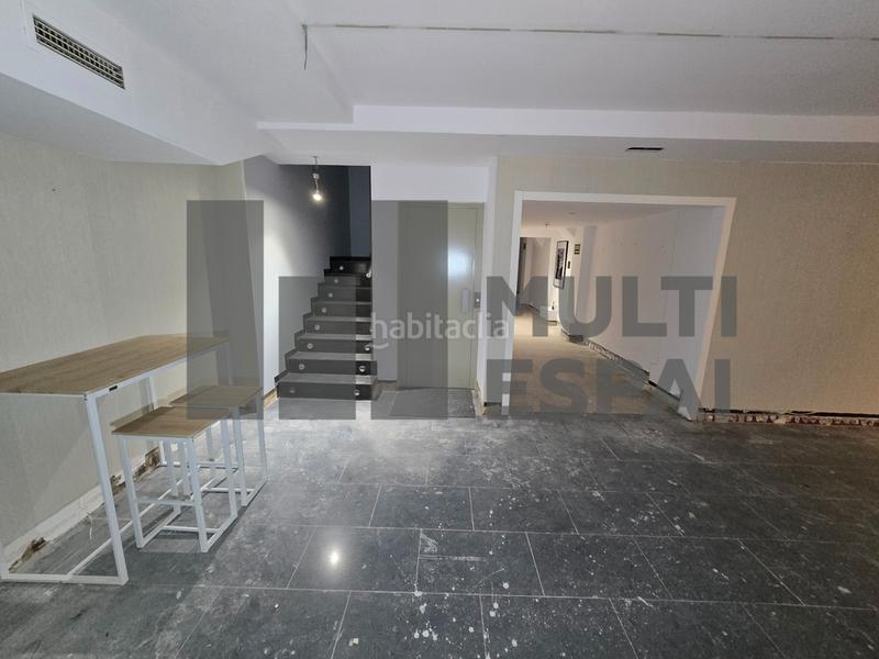 Foto b6dfcf5b-b0f9-48e4-964f-97fcebb42ccb. Lloguer local comercial a carrer de bailèn 22 a Dreta de l´Eixample Barcelona