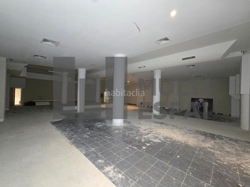 Foto ee113f11-e2f8-4d26-95ac-2bd0739398fa. Lloguer local comercial a carrer de bailèn 22 a Dreta de l´Eixample Barcelona