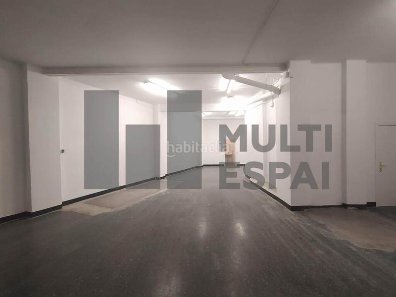 Foto 40a63154-b22c-49f7-9f92-1163cbc98b13. Lloguer local comercial a Sant Antoni Barcelona