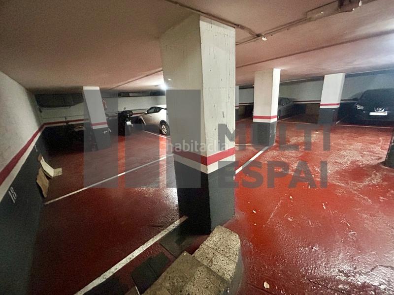 Foto 95338554-2d4e-4466-ac3f-ecc0cfff698c. Posto auto in Sants-Badal Barcelona