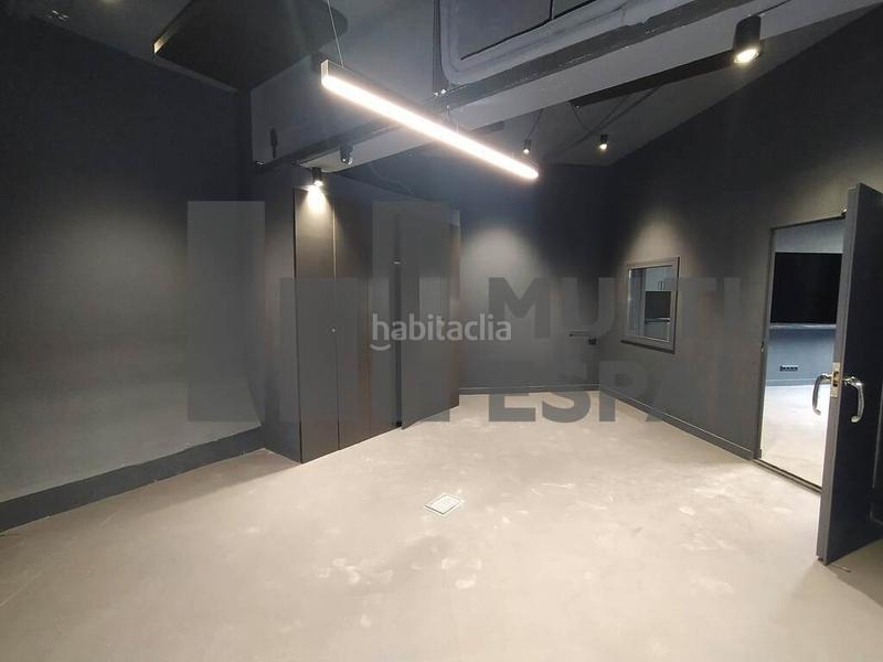 Foto 79f4110c-8fdc-4a43-a9f8-a4b451f31ecf. Rent business premise in L´Antiga Esquerra de l´Eixample Barcelona