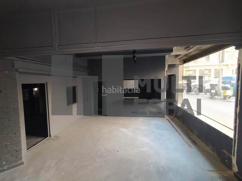 Foto a79fda25-ea08-4e72-9a1b-9ab0d12979c0. Location local commercial dans L´Antiga Esquerra de l´Eixample Barcelona