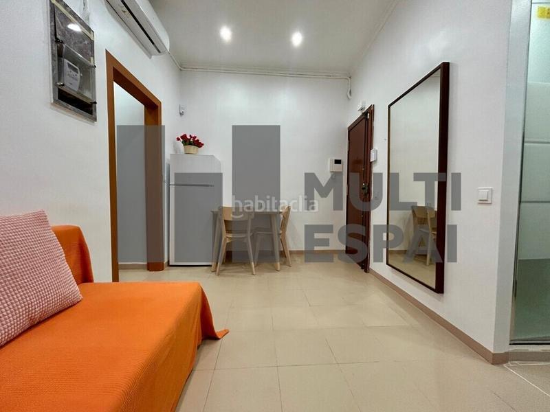Foto 9fac0dcf-ef33-48d4-9f9e-17c7e4f9101d. Appartamento con riscaldamento in Raval Barcelona