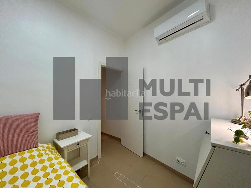 Foto 11979925-2b42-4b4c-b312-05aa60765132. Piso en Raval Barcelona