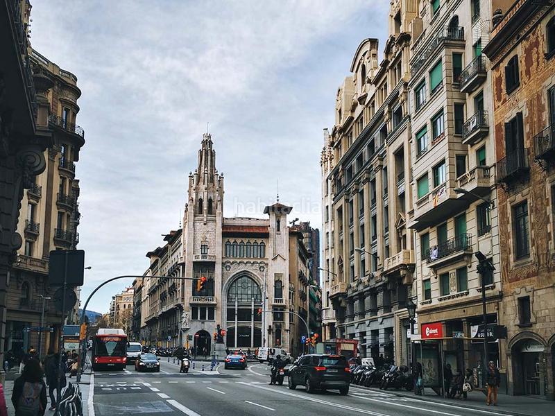 Foto fc34d485-003a-4ac3-820f-79d6480325de. Locale commerciale in L´Antiga Esquerra de l´Eixample Barcelona