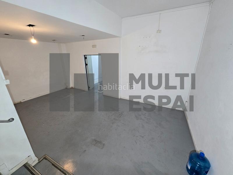 Foto 6f5fe8cf-9d29-4f77-ac88-50a61717f1c5. Local comercial a Sants Barcelona