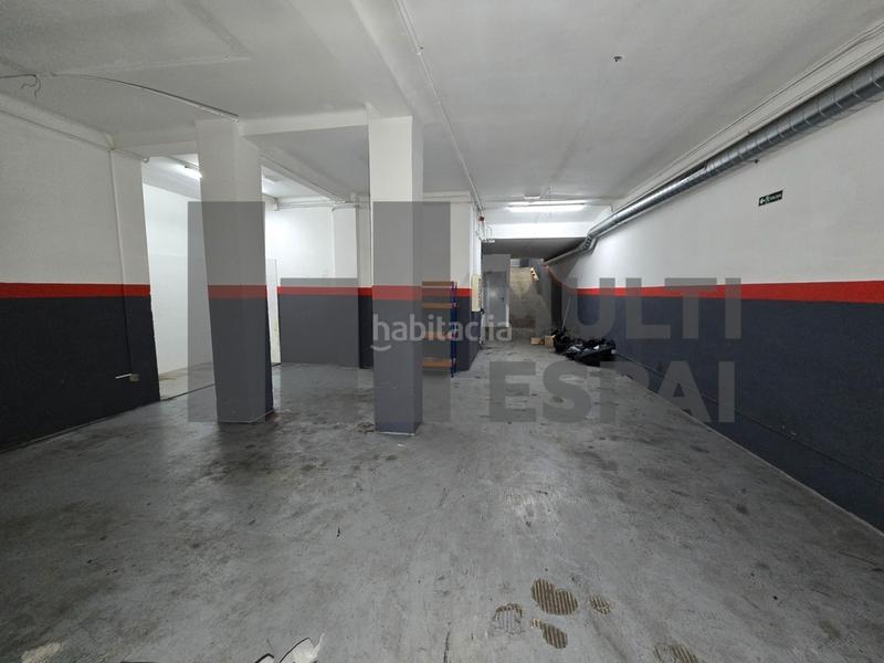 Foto 8999e2c1-3459-4c9a-ba1e-d191a077ac43. Local comercial a Sants Barcelona