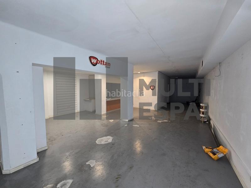 Foto e0d6dc57-a981-4d66-82ce-16f758da791d. Locale commerciale in Sants Barcelona