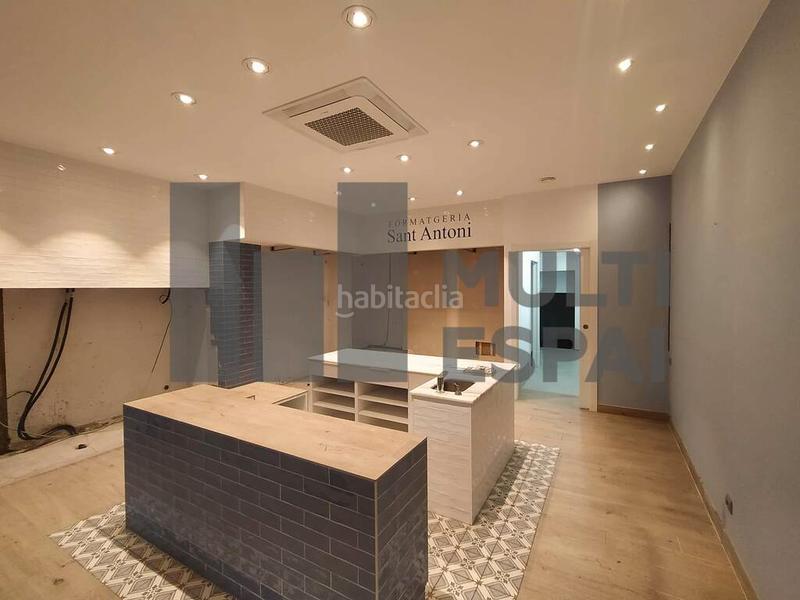 Foto 1b648ce1-8c1f-4d95-b736-cc361c6fe6f5. Location local commercial dans Sant Antoni Barcelona
